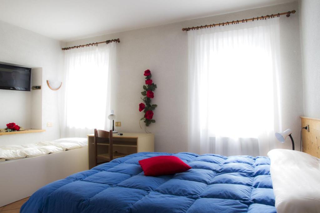 Hotel Al Pelmo Wellness Pieve di Cadore Pokoj fotografie